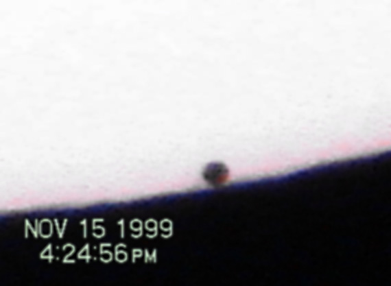 Transit of Mercury, 1999 November 15 [29K]